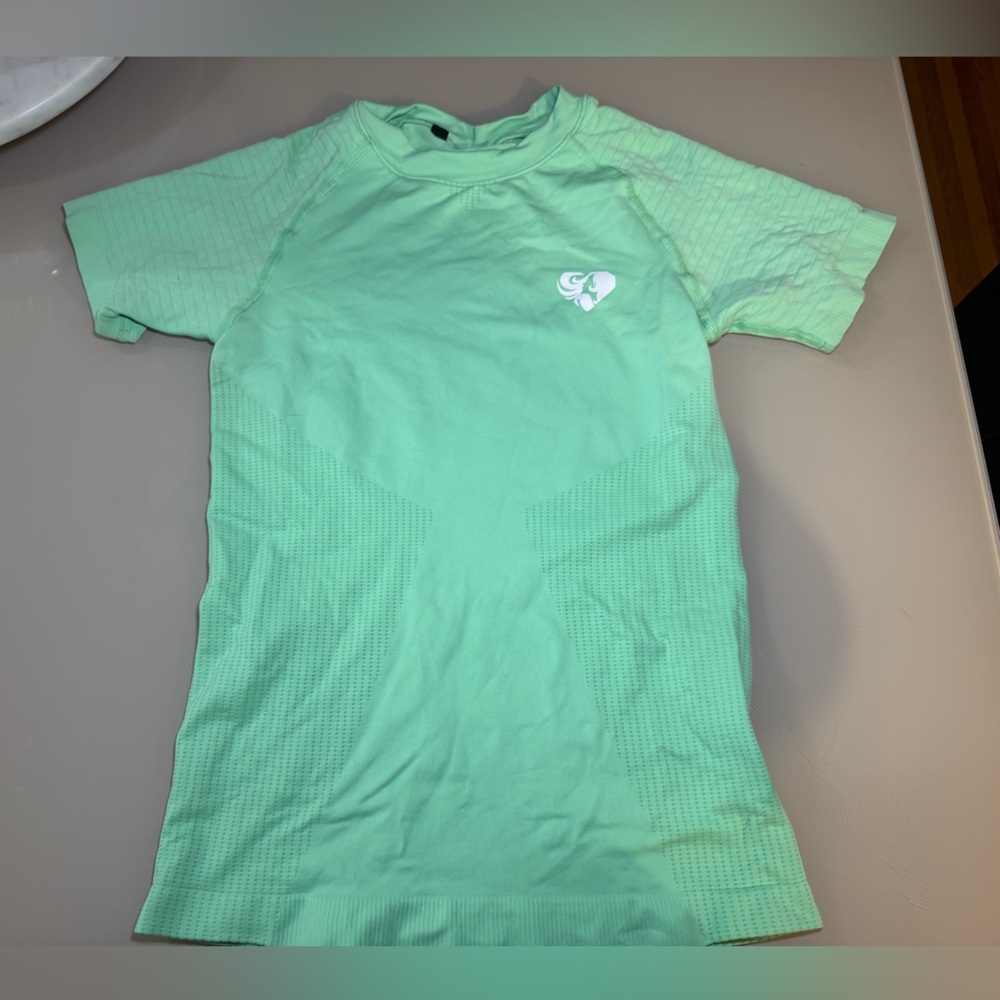 Women’s Best Mint Green Seamless Athletic Shirt